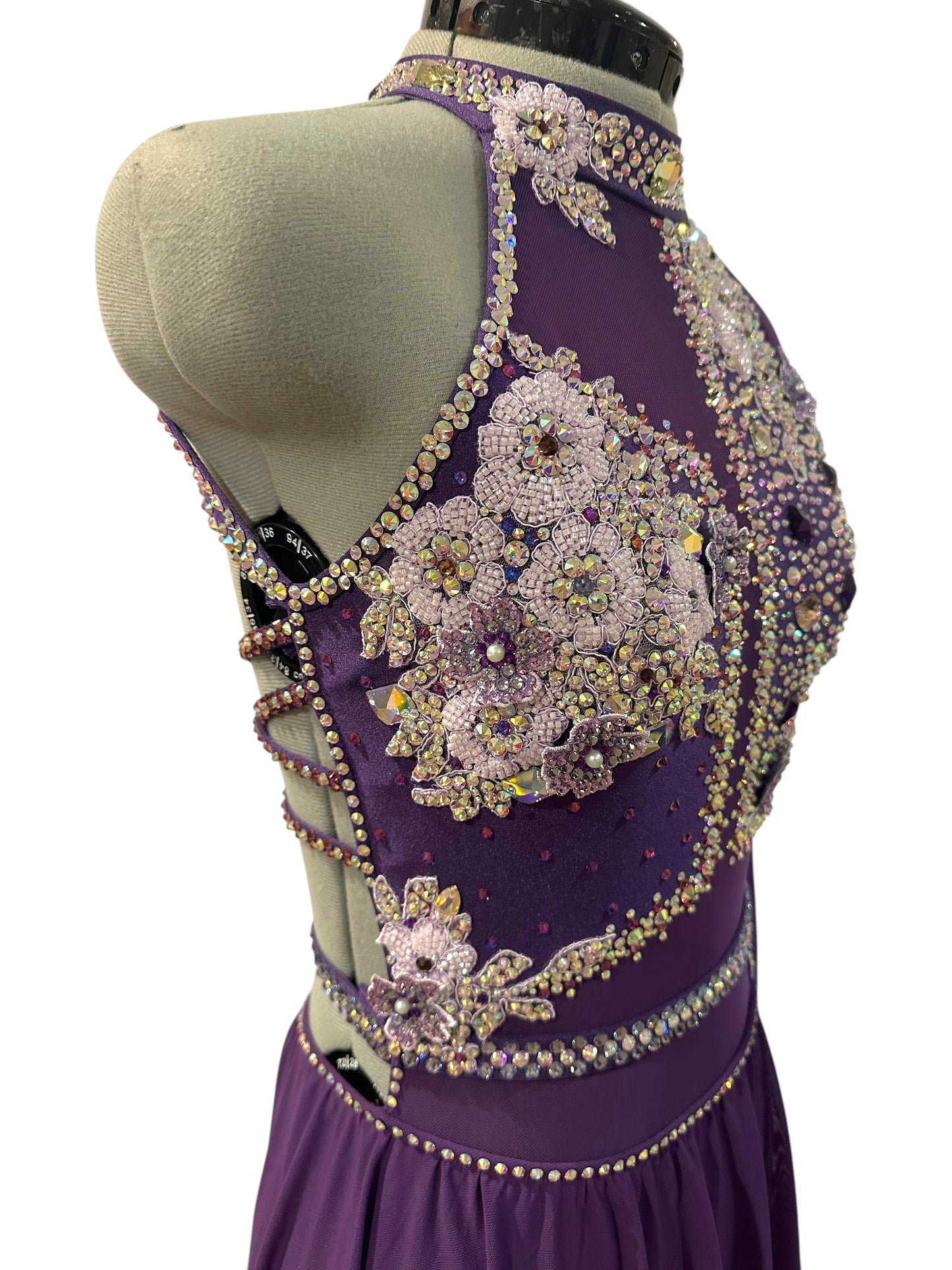 The Maggie Base in purple