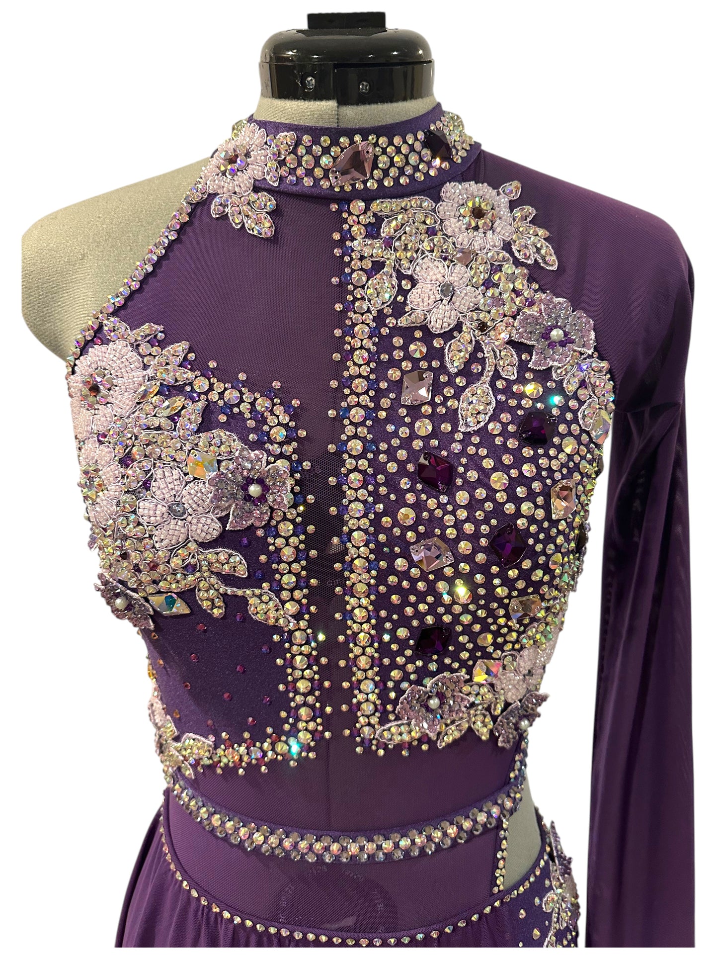 The Maggie Base in purple