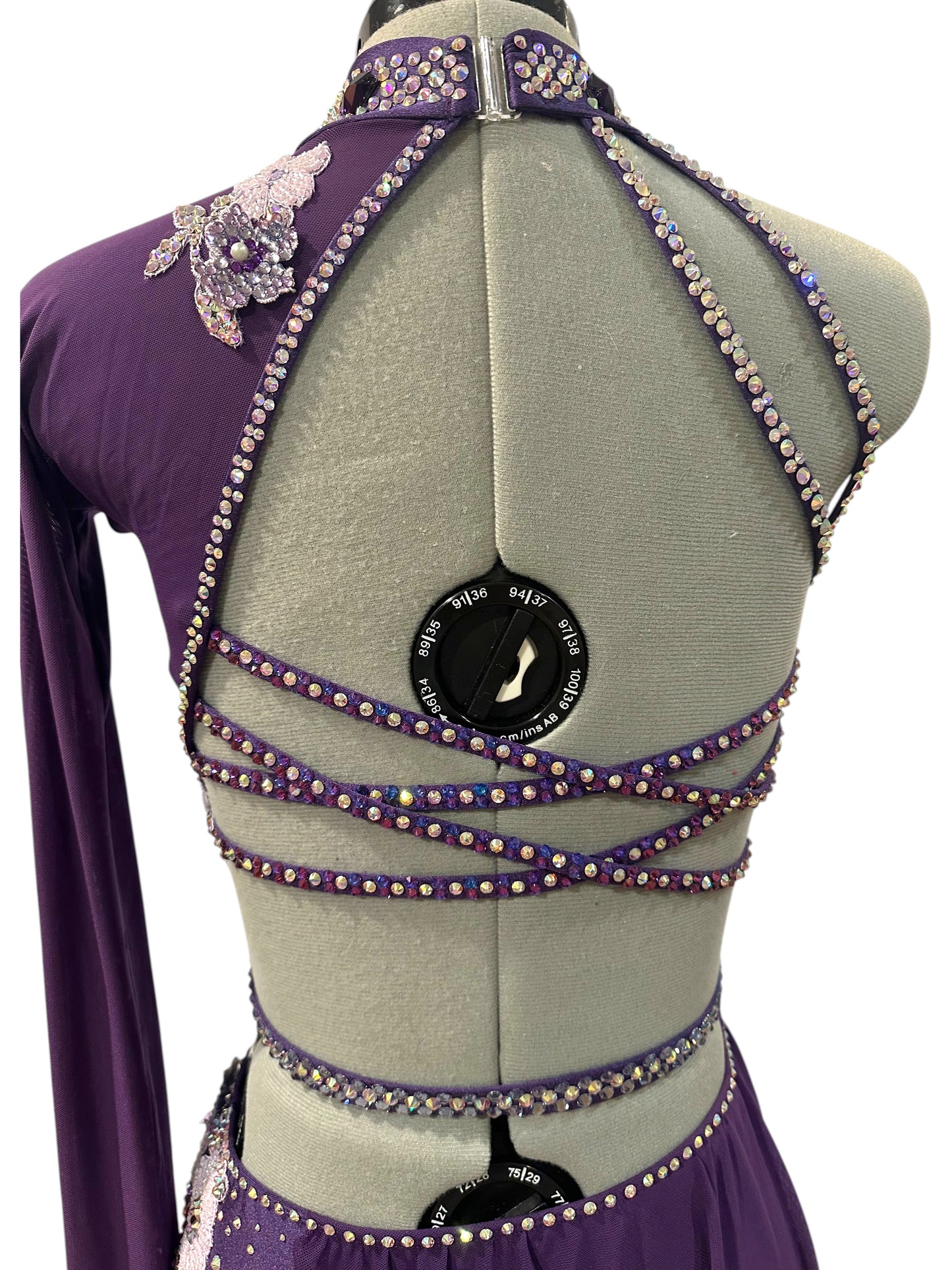 The Maggie Base in purple
