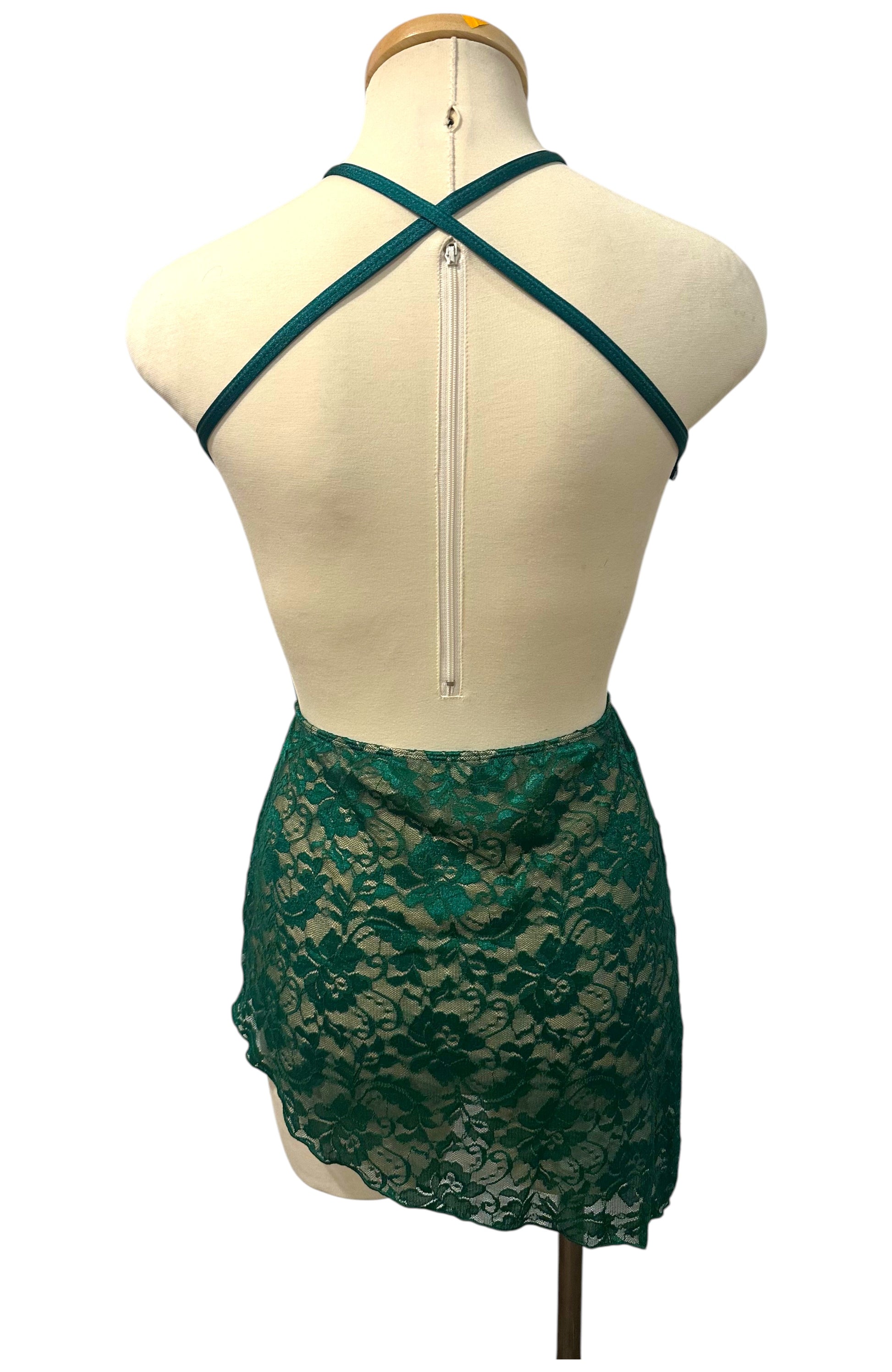 The Amber Base in Dark Green 